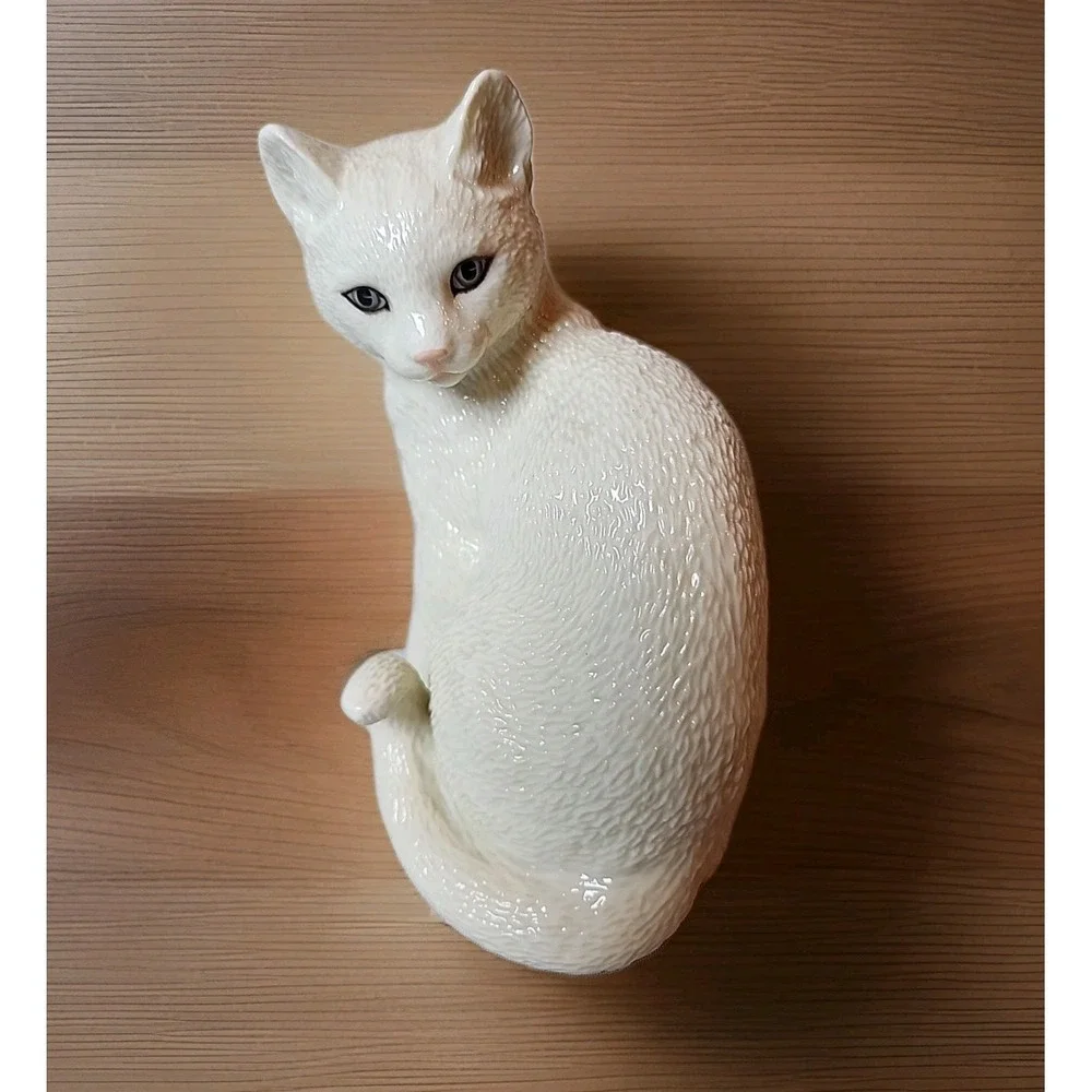 Lenox Ivory Porcelain Cat Collection 